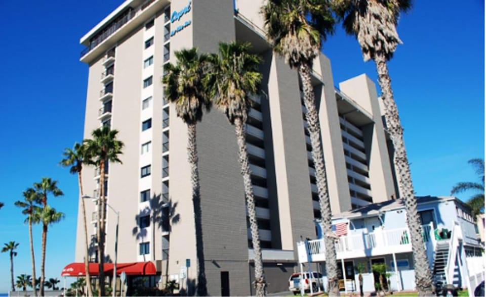 Capri Beach Accommodations at Capri By The Sea Hotel in Pacific Beach