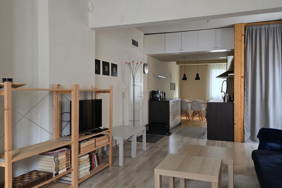 Library, Living room, Dining area, kitchen