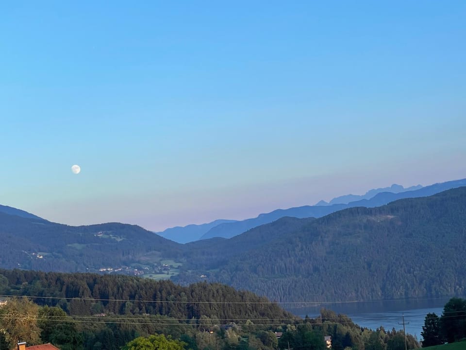 Haus Kleiner Seeblick Apartment in Spittal an der Drau