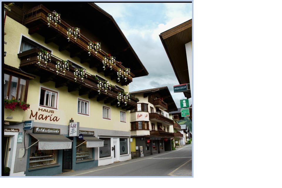 Property building, Neighbourhood, Street view, Location
