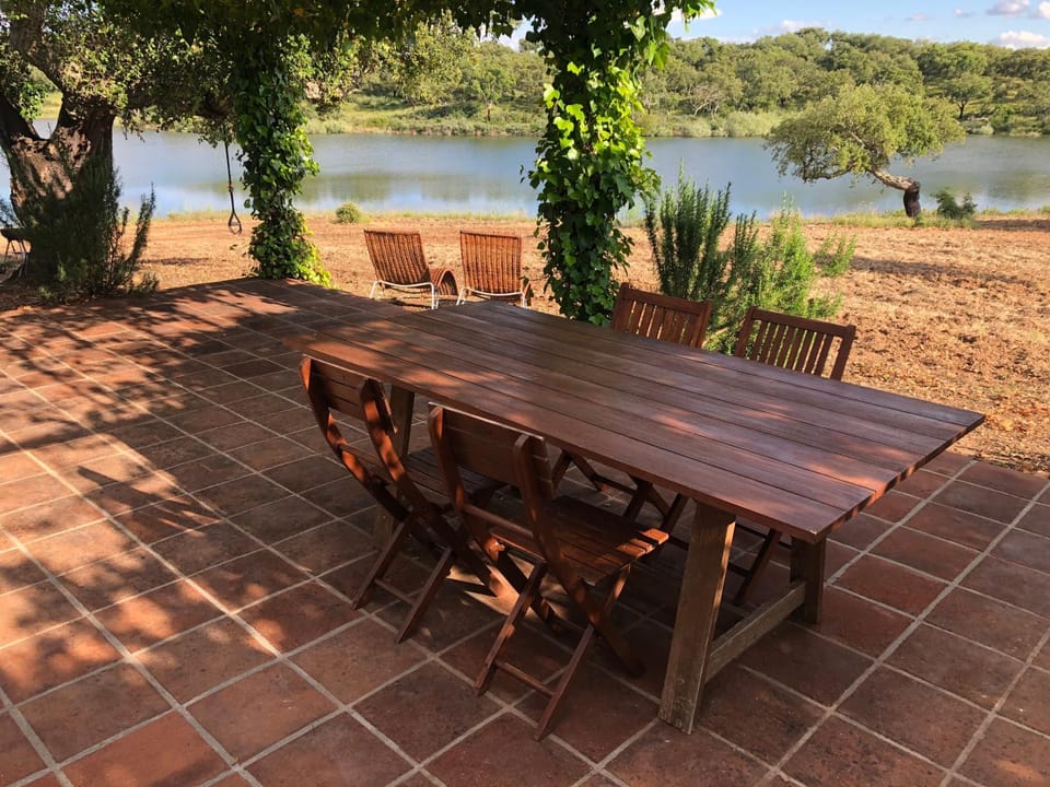 Fontes - A essência do Alentejo com lago privado Villa in Évora District, Portugal