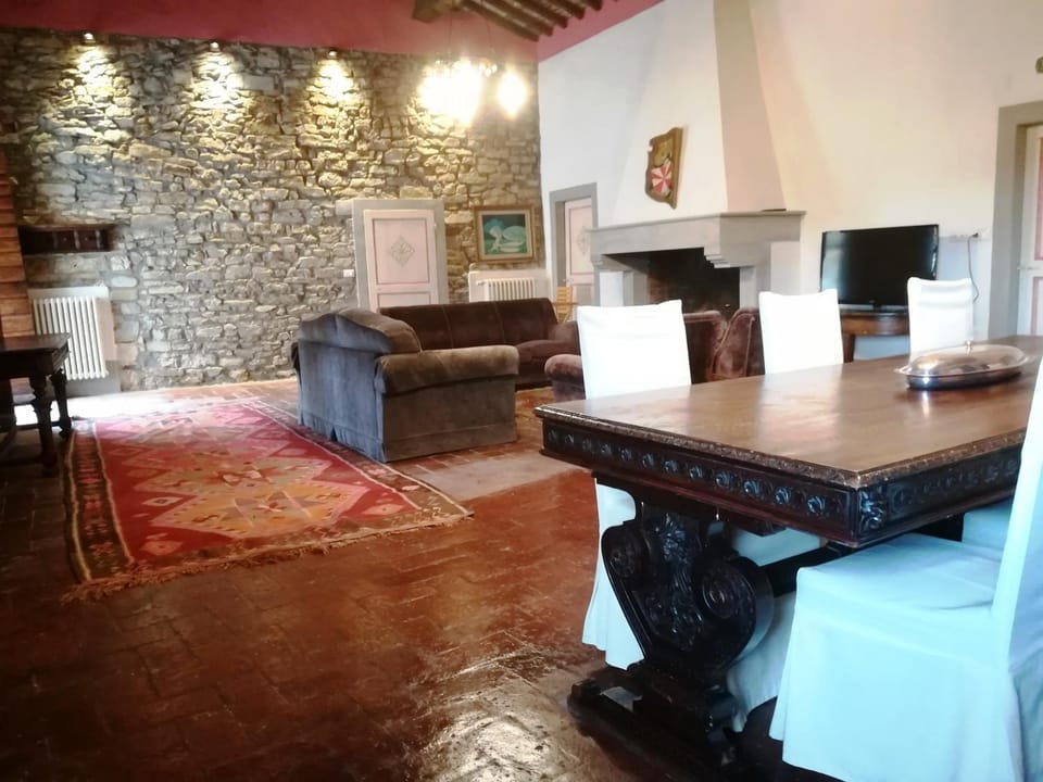 Villa Migliorati House in Tuscany