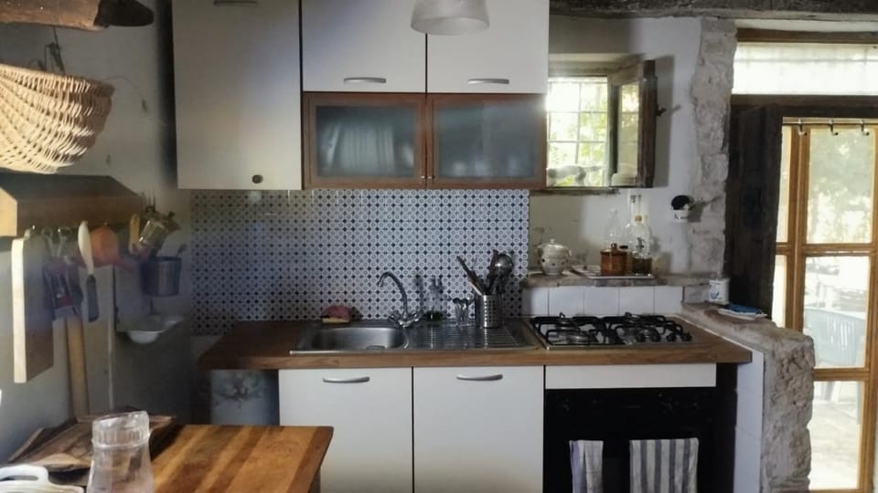 Ai Limiti • 67 • StoneHouse Country House in Abruzzo