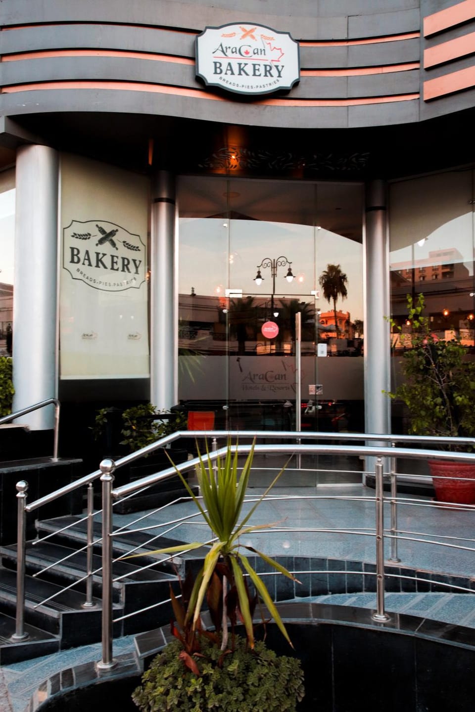 Restaurant/places to eat
