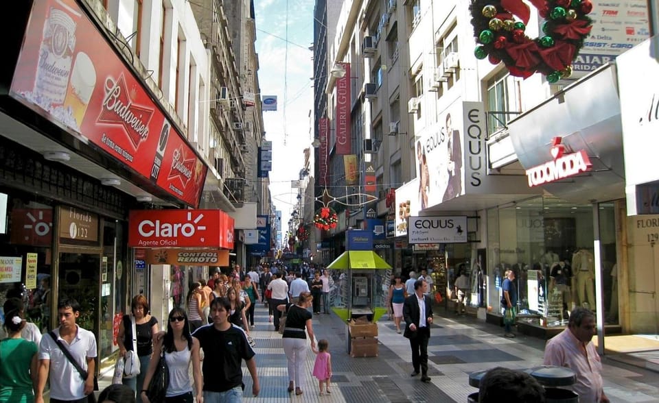 Nearby landmark, Restaurant/places to eat, Neighbourhood, Shopping Area