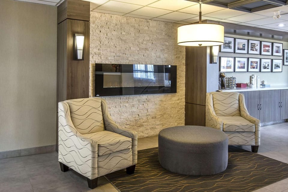 Lobby or reception, On site