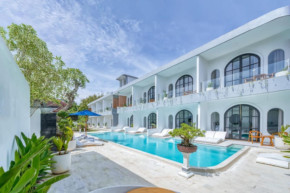 Property building, Day, Pool view, sunbed