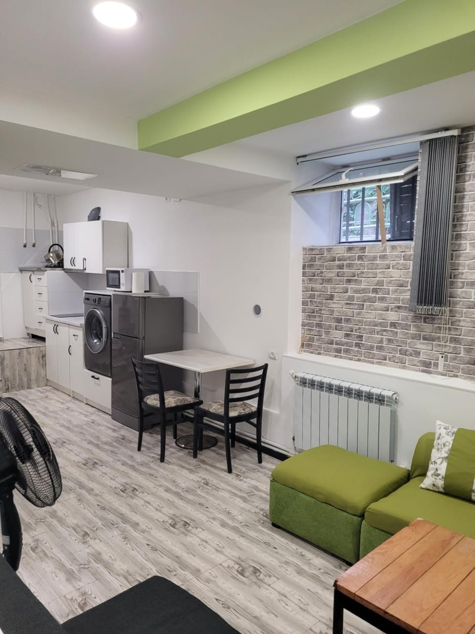 Дом 33 возле клиники Астхик House in Yerevan