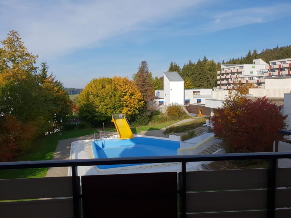 Ferienwohnung mit Blick in den Bayrischen Wald oberhalb von Sankt Engelmar Apartment in Straubing-Bogen