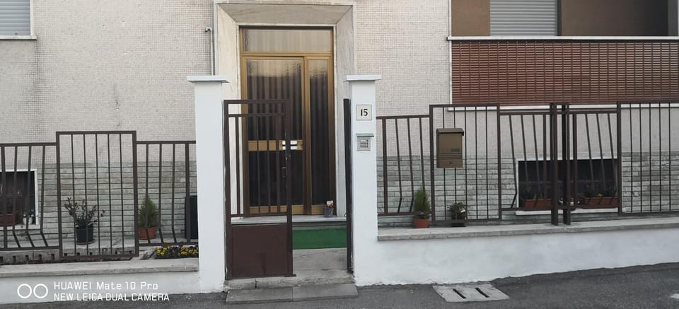 Property building, Facade/entrance