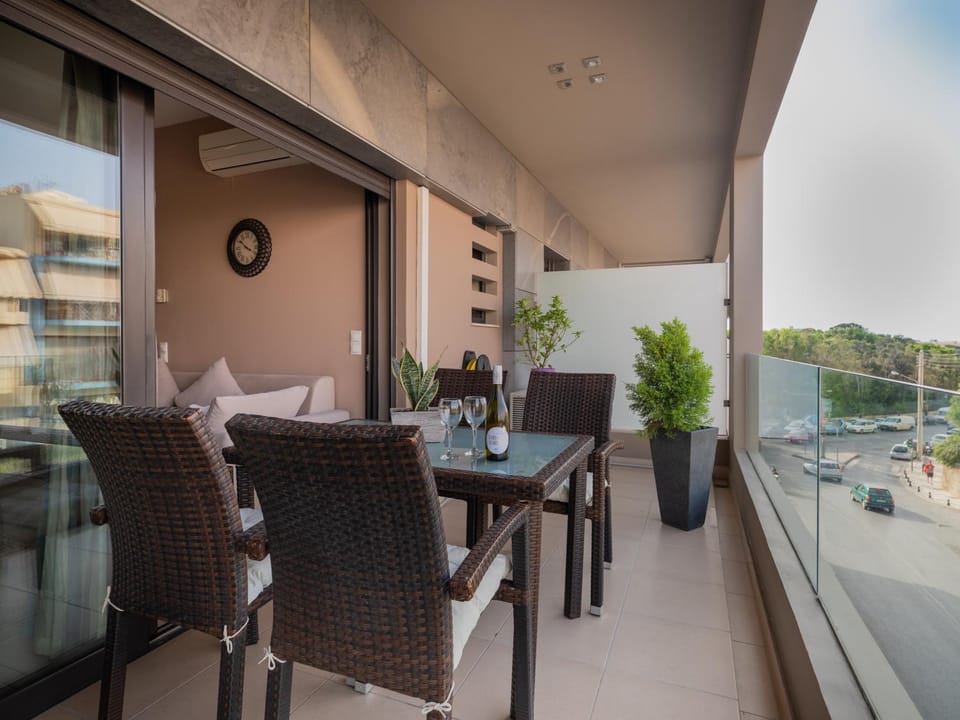 Patio, Day, View (from property/room), Balcony/Terrace, Balcony/Terrace, Dining area