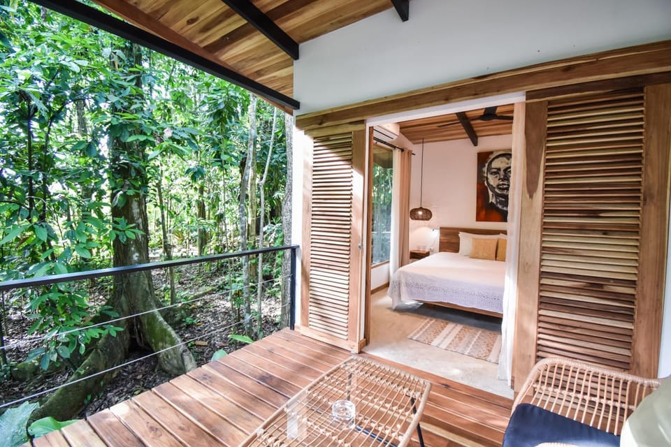 Patio, Bed, View (from property/room), Balcony/Terrace, Bedroom, Garden view