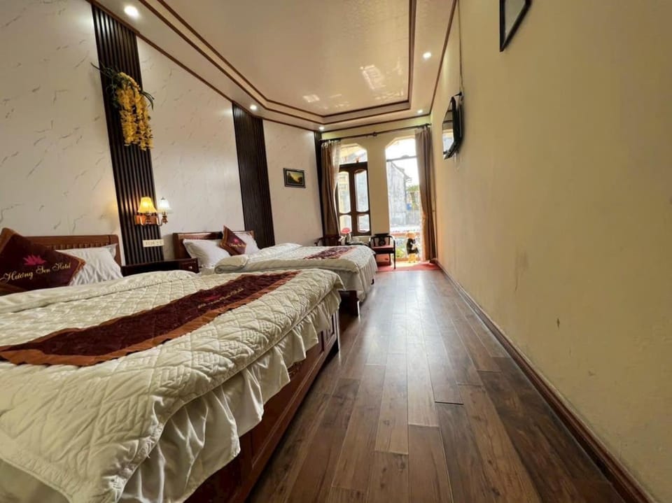 Lotus Hotel Hotel in Laos