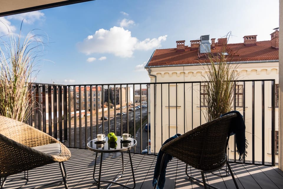 City view, Street view, Inner courtyard view