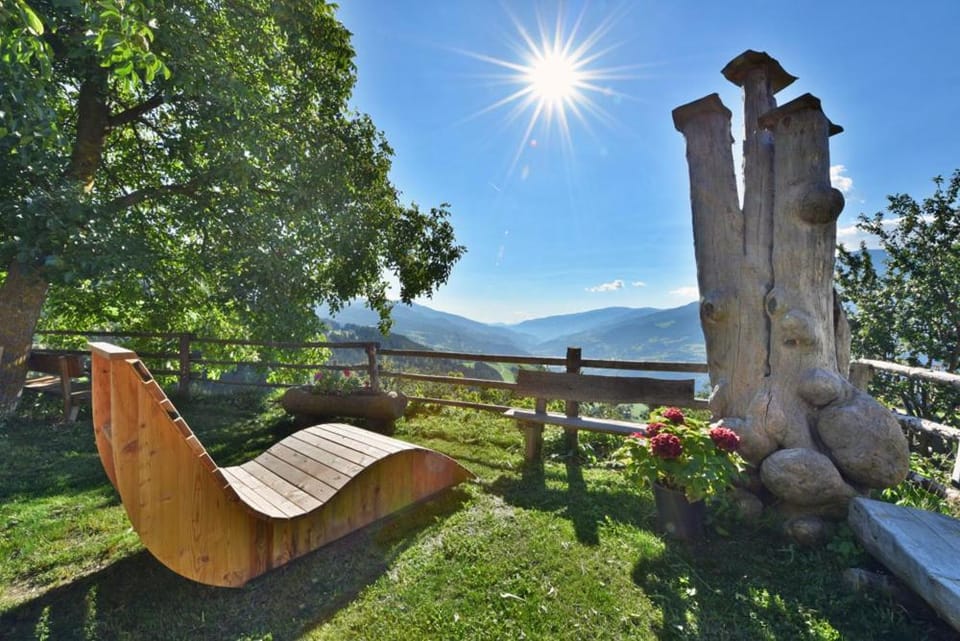 City view, Mountain view