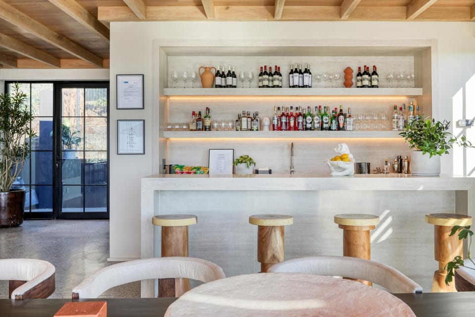 Lounge or bar