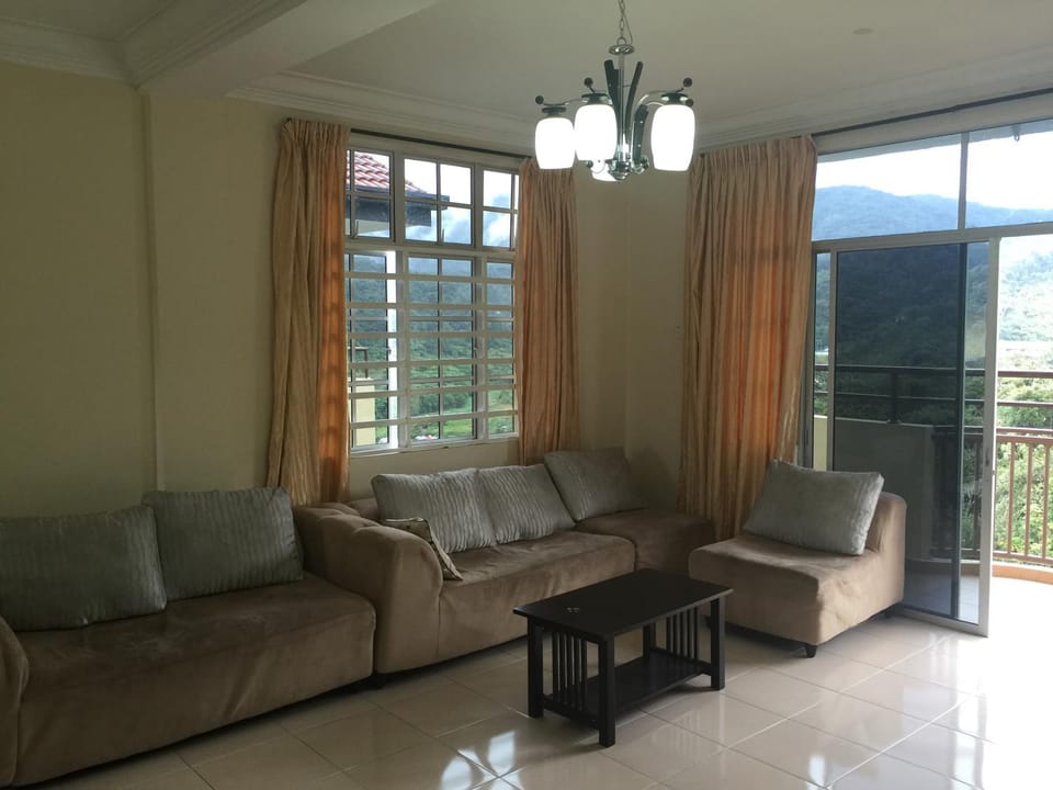 Cameron Supersave Apartment @ Crown Imperial Court Apartment in Brinchang