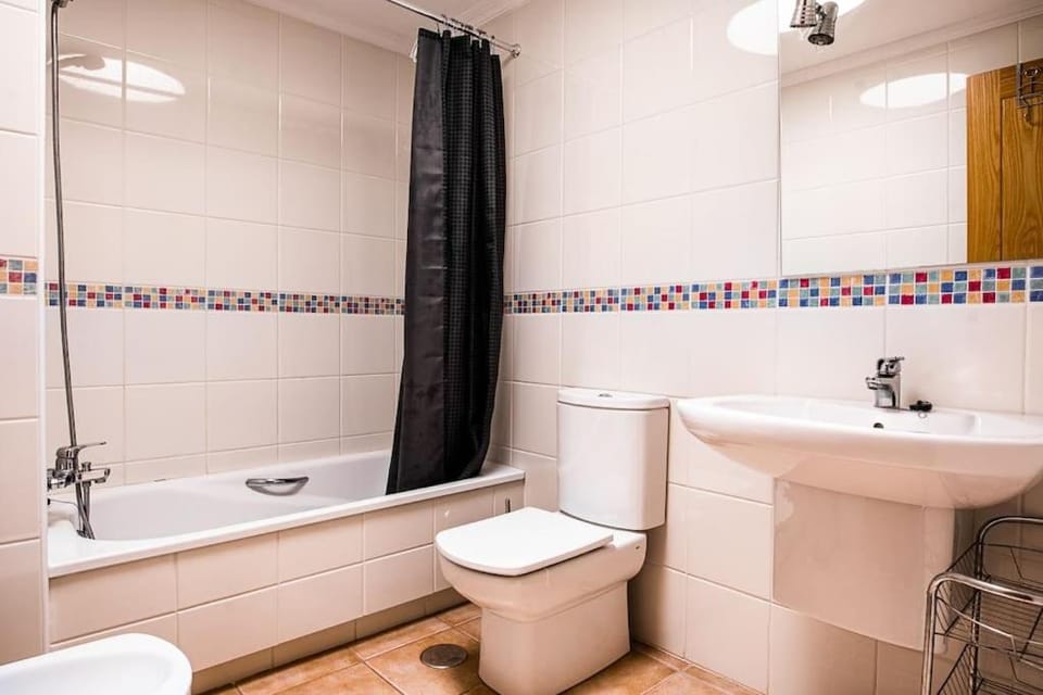 Shower, Toilet, Bathroom, Bath, bidet