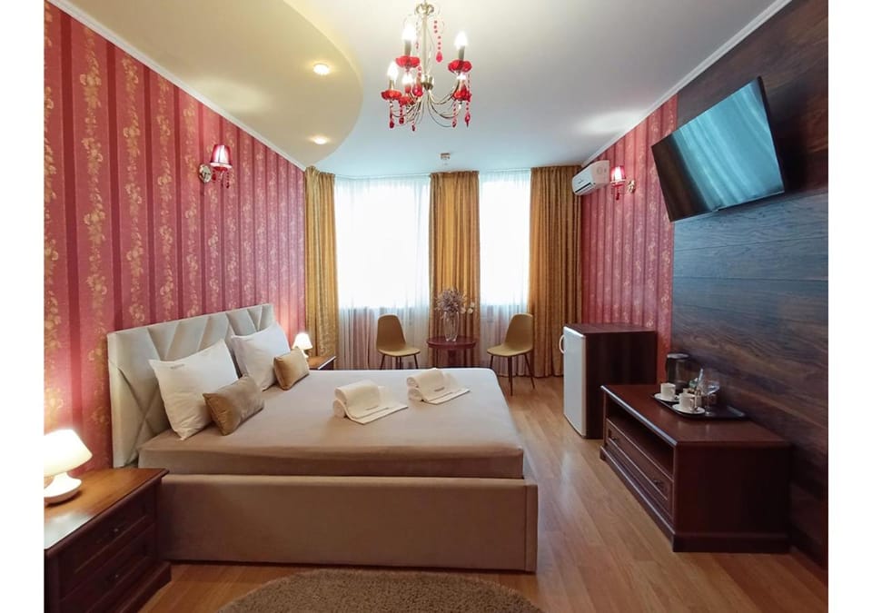 Bed, TV and multimedia, Photo of the whole room