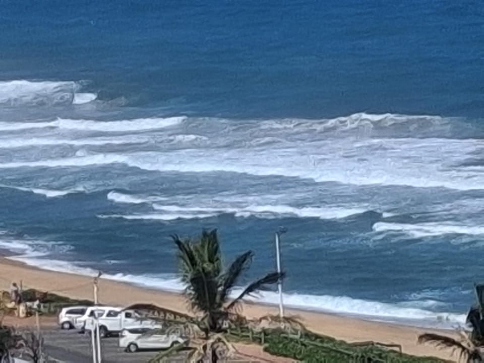511 Umdloti Resort 1 bed beachfront Apartment self catering Great Sea View Apartment in KwaZulu-Natal