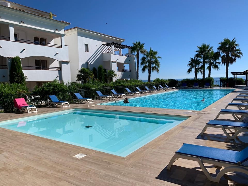 Les pieds dans l'eau en Corse ! Apartment in Corsica
