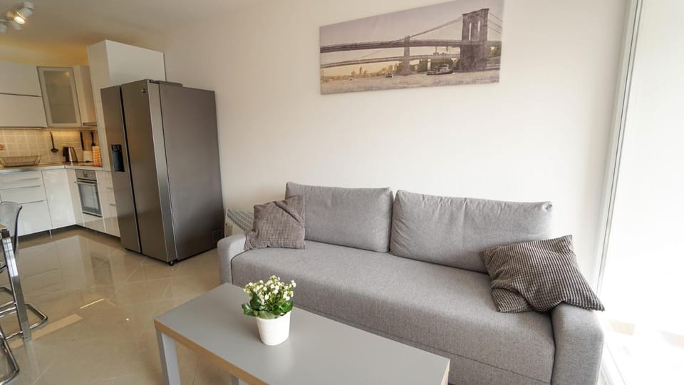 Apartment Sandy Beach Zambrattia Apartment in Istria County