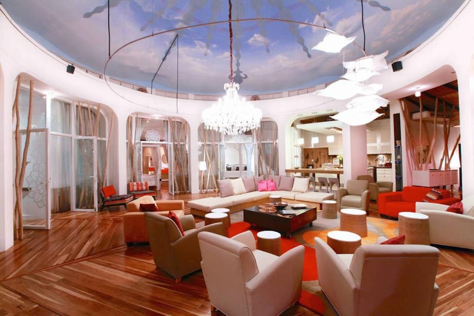 Lounge or bar