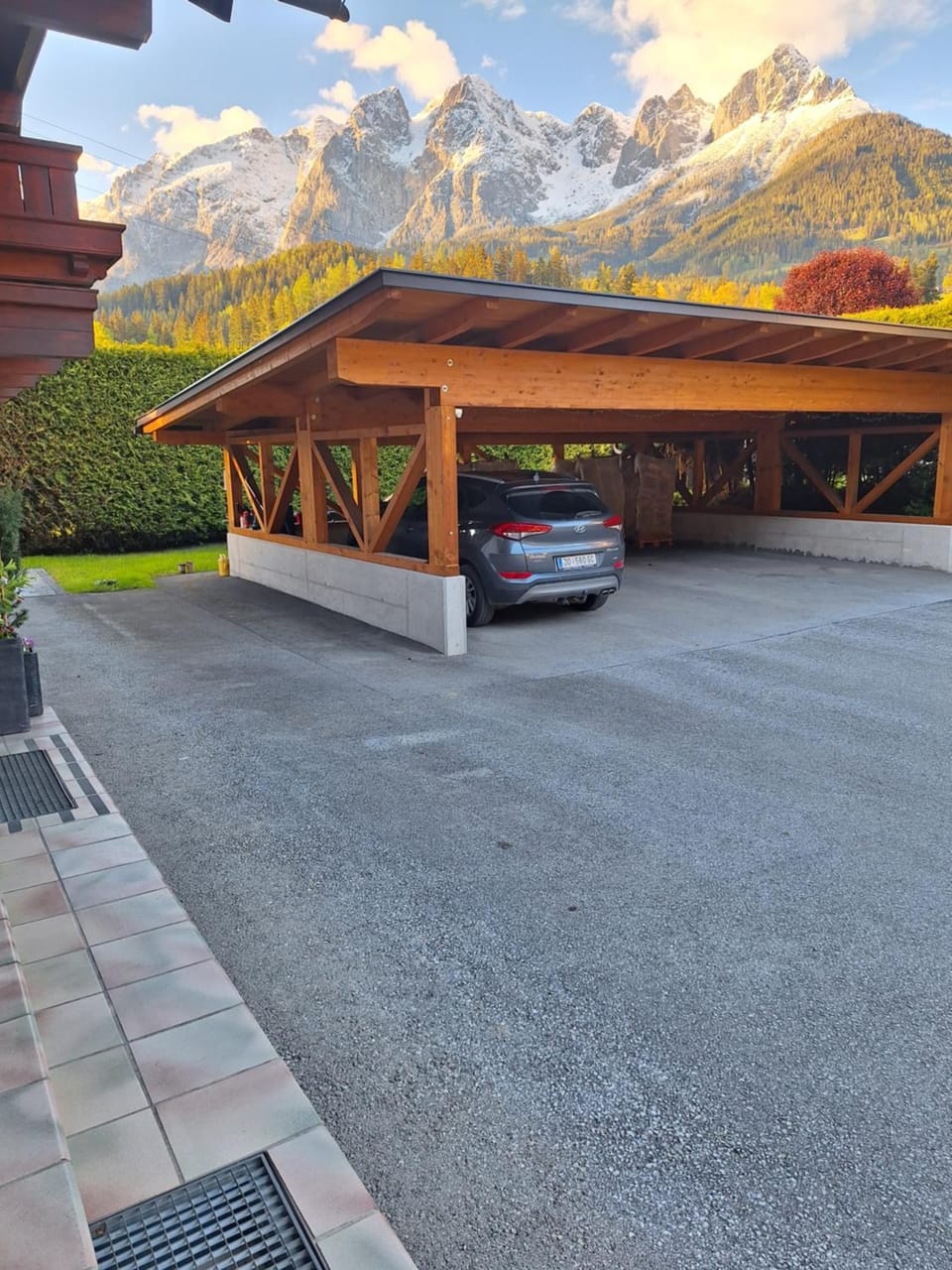 Garden view, Parking