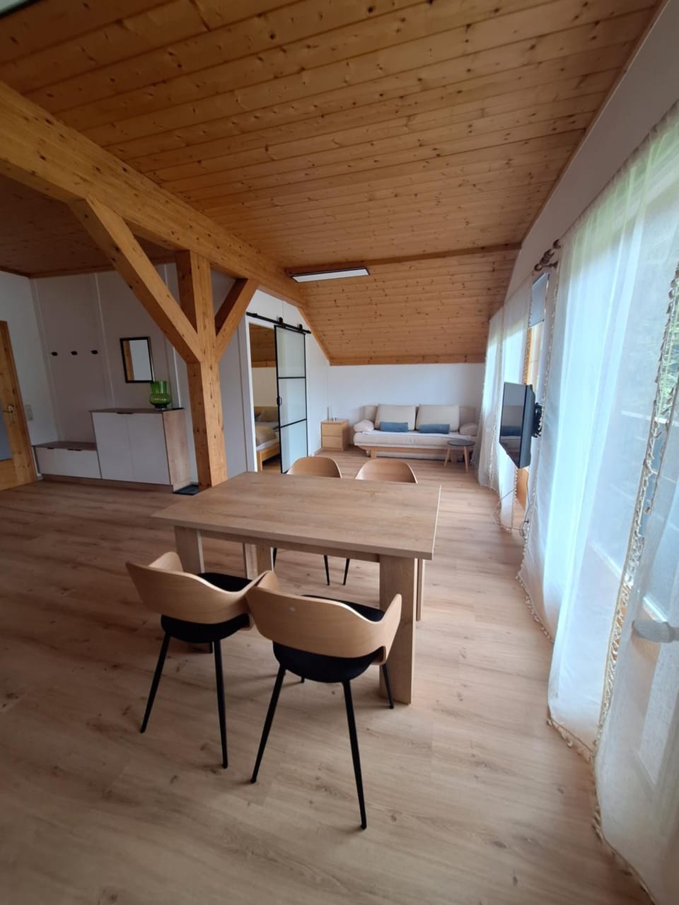 Living room, Seating area, Dining area