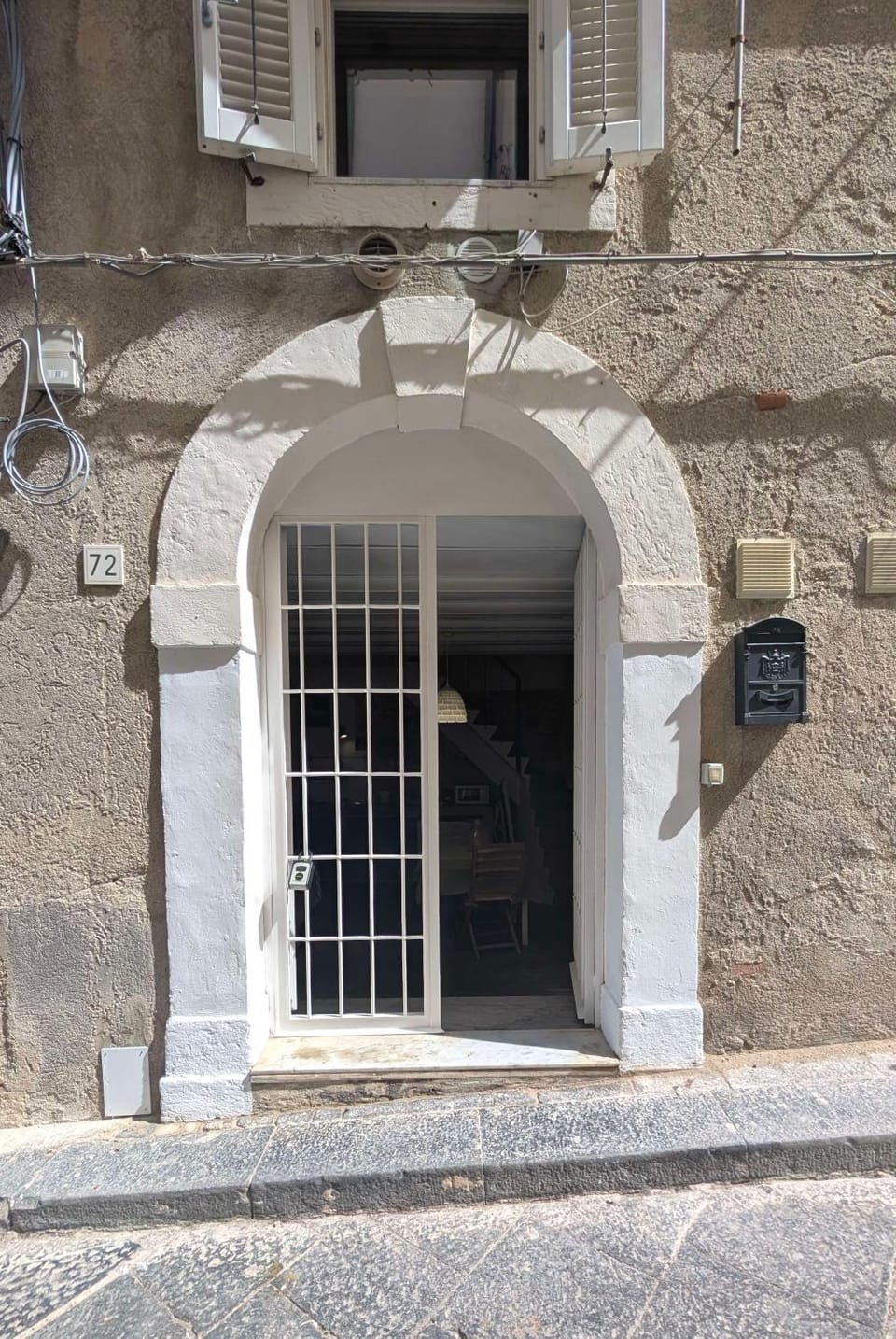 Facade/entrance, Day