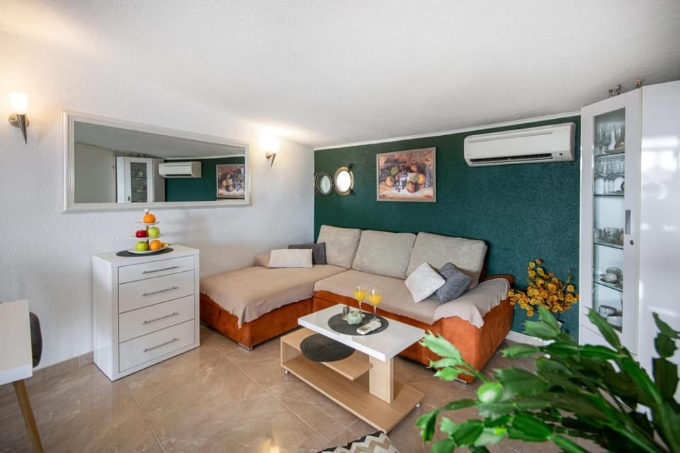 Holiday home Nevera House in Makarska