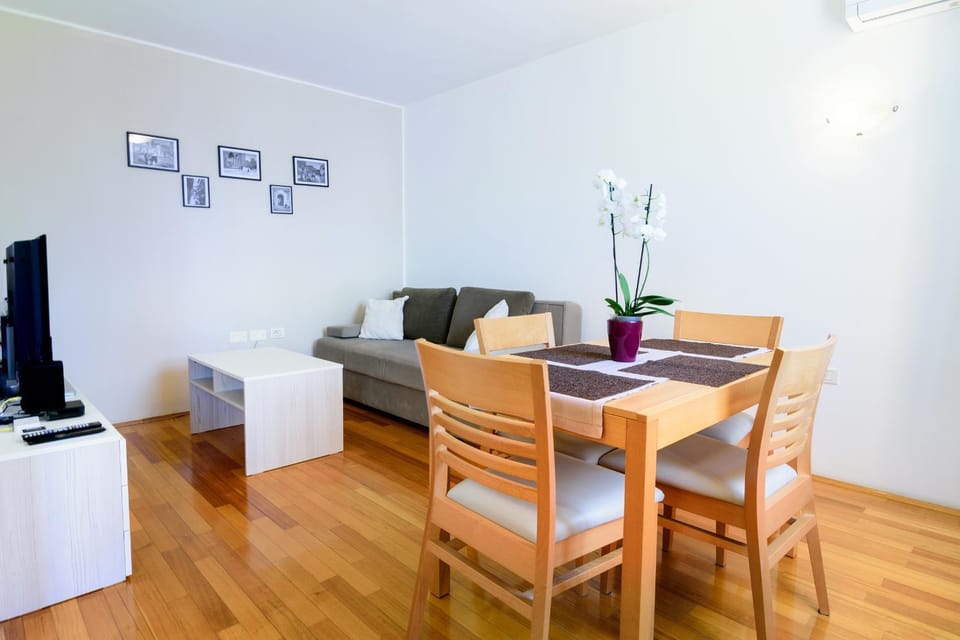 Miren apartma Ankaran SP - Peaceful Apartment Ankaran SP Apartment in Slovenia