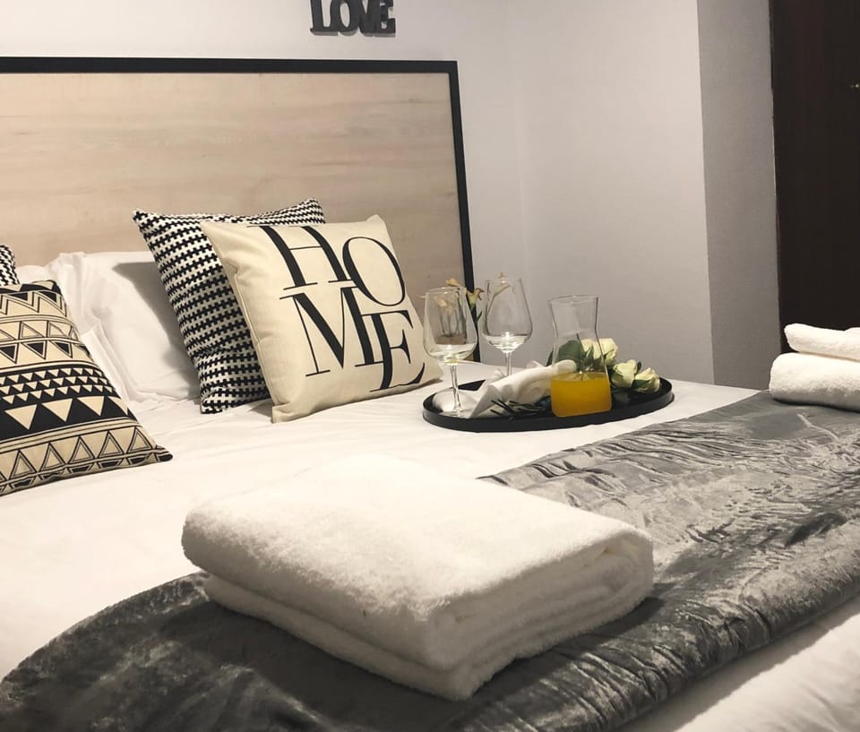 Bed, Decorative detail, Bedroom