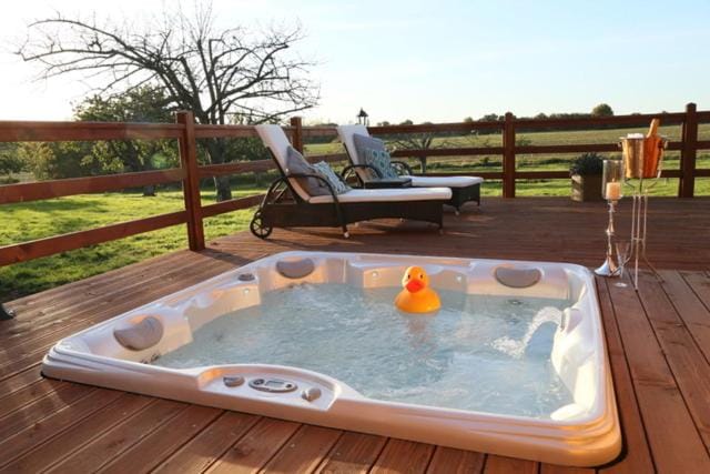 The Orchard Jasmine Lodge Apartment in Babergh District