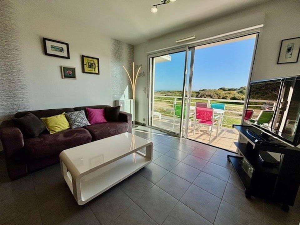 Quiberon : Appartement 2P avec Terrasse et Animaux Acceptés - FR-1-478-32 Apartment in Quiberon