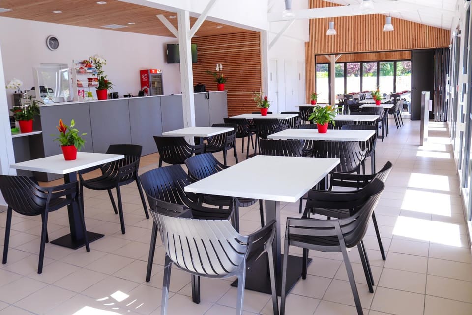Village Vacances de Chantonnay Campground/ 
RV Resort in Pays de la Loire
