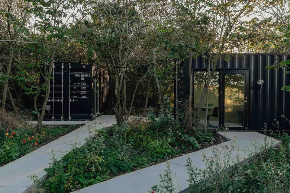 Property building, Garden