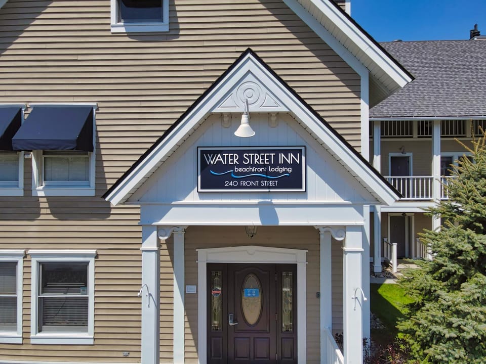 315 Water Street Inn House in Boyne City