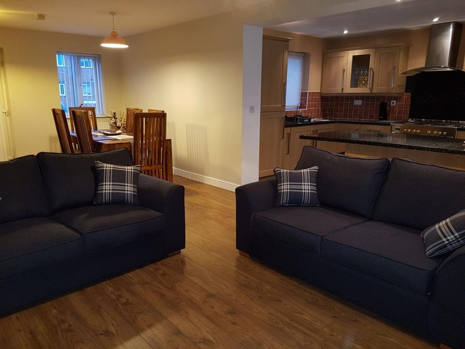 Moorland House Apartment in Charnwood