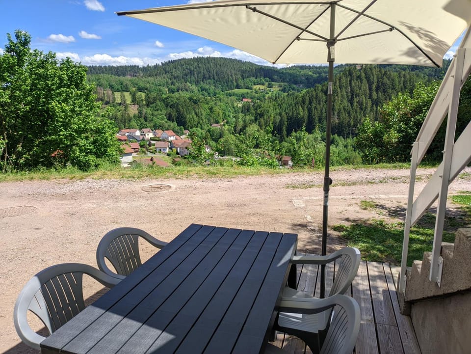 Appartement au centre du tholy pour 5 personnes maximum Apartment in Vosges