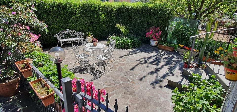 Guest house Il Giardino in Città Bed and Breakfast in La Spezia