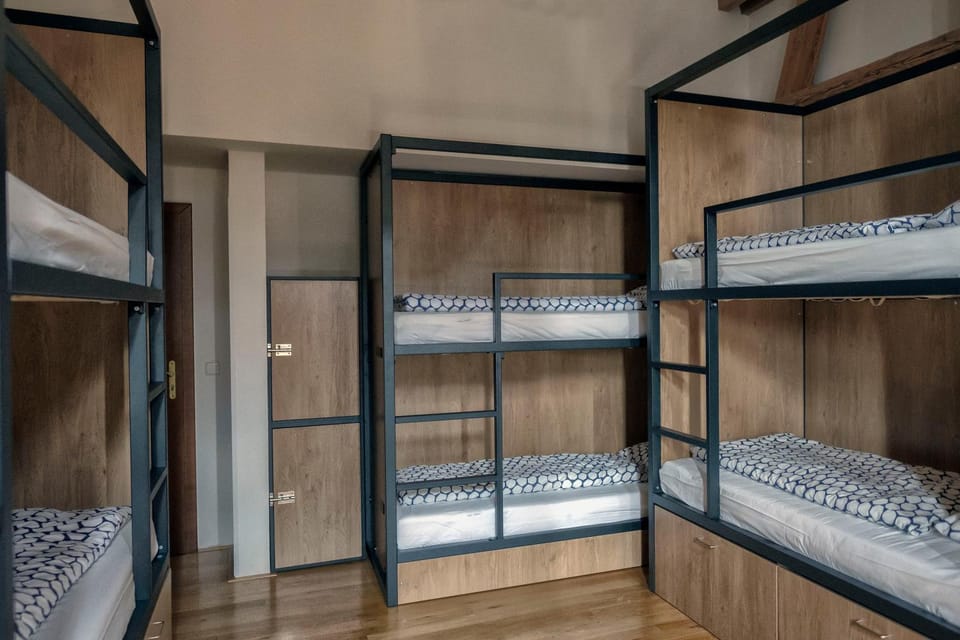 bunk bed