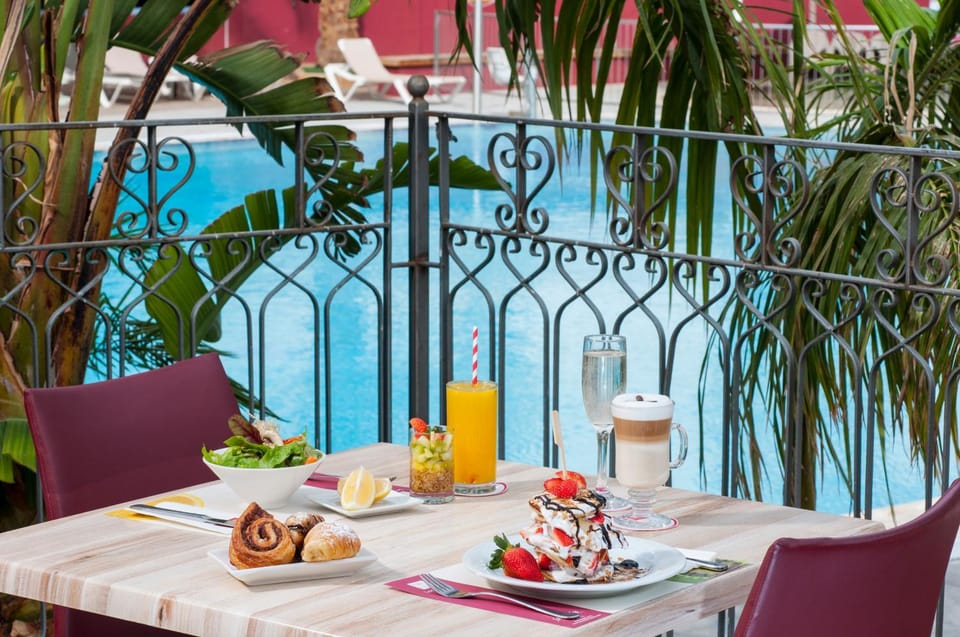 Balcony/Terrace, Buffet breakfast