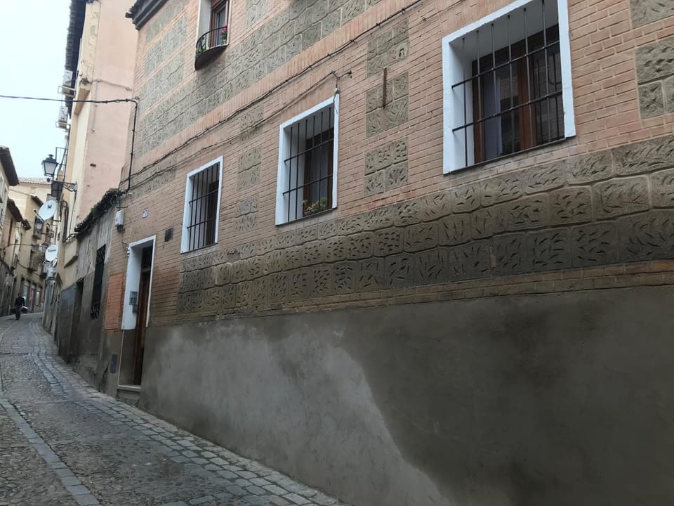 Property building, Facade/entrance, Neighbourhood