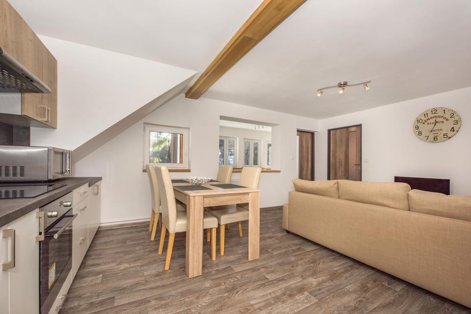 Kitchen or kitchenette, Living room, Dining area