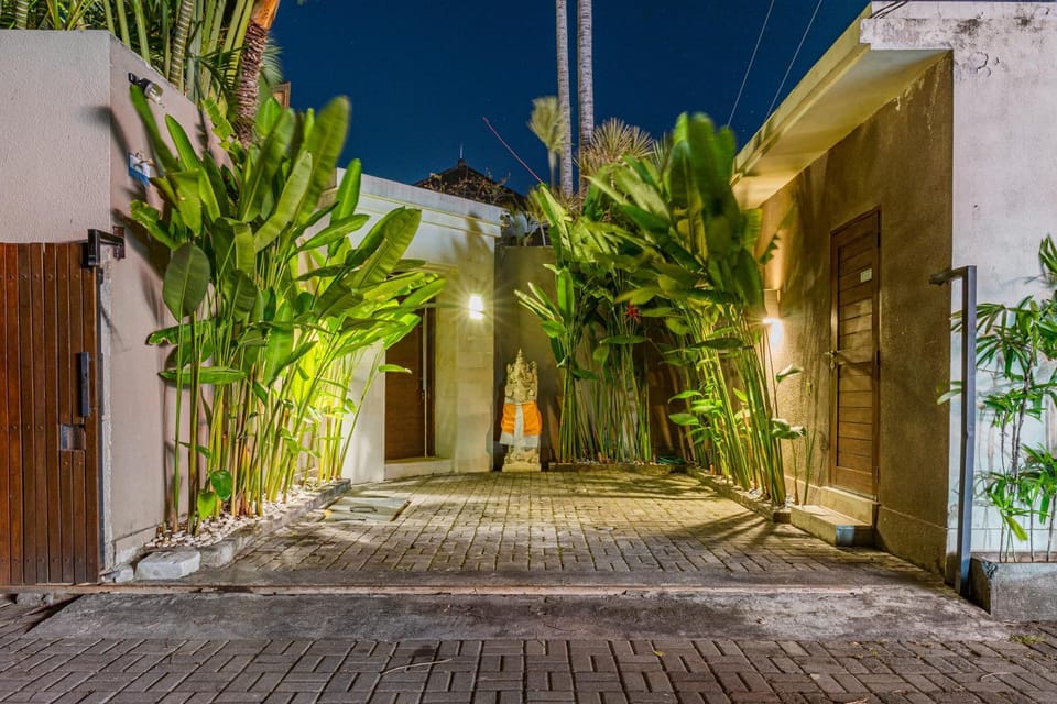 Property building, Night
