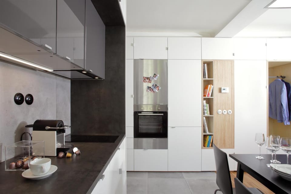 Designed by architect - cool place to stay for travelers Apartment in Prague