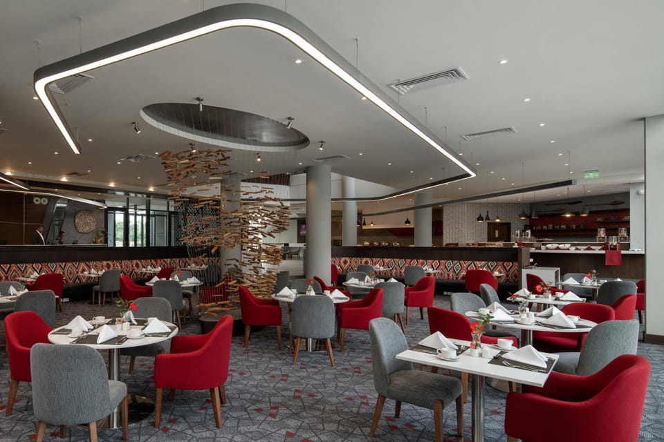 Restaurant/places to eat, Communal lounge/ TV room
