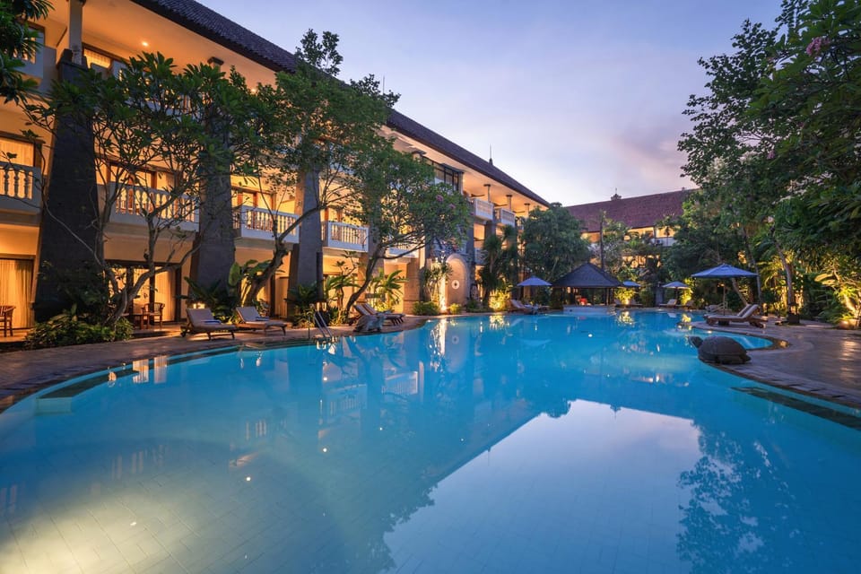 Swimming pool