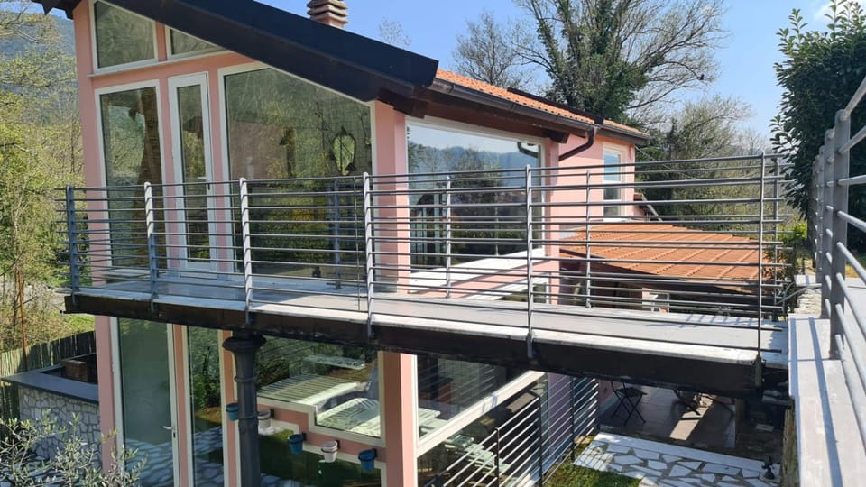 VILLA DELLE ROSE CINQUE TERRE Villa in Province of Massa and Carrara